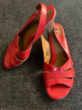 Size 7 Red Women's Peep-Toe Slingback Heels by Solo’s